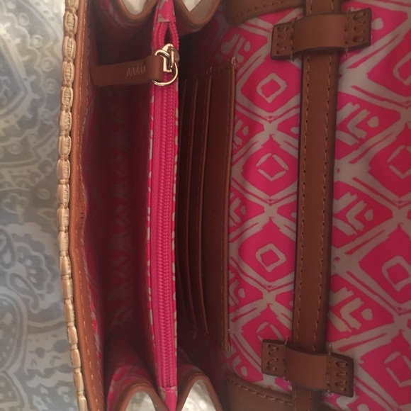 Stella & Dot Raffia Fringe Crossbody - Picture 4 of 4